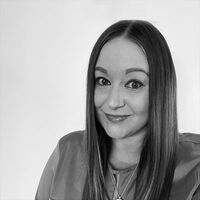 Caroline Manders