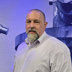 Duncan Knox  Financial Adviser