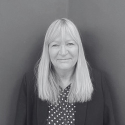 Emily Russell, Reeds Rains Dartford