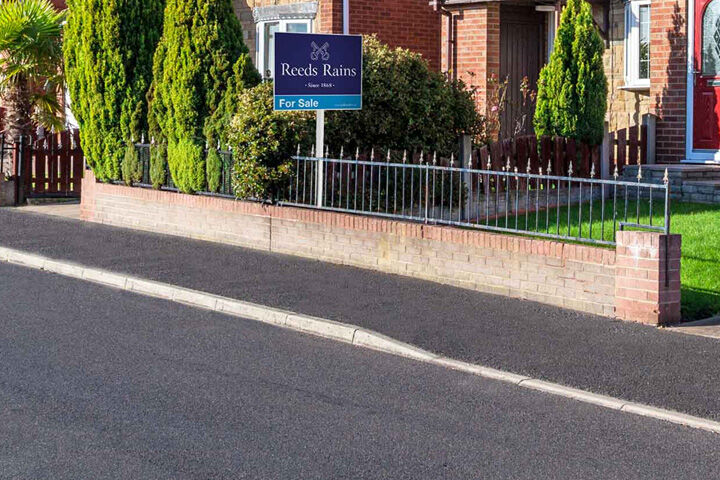 Auction properties for sale